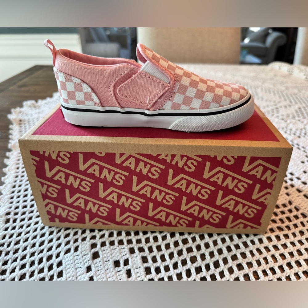🆕 VANS | Toddler Pink and White Checkered Slip-On Sneakers